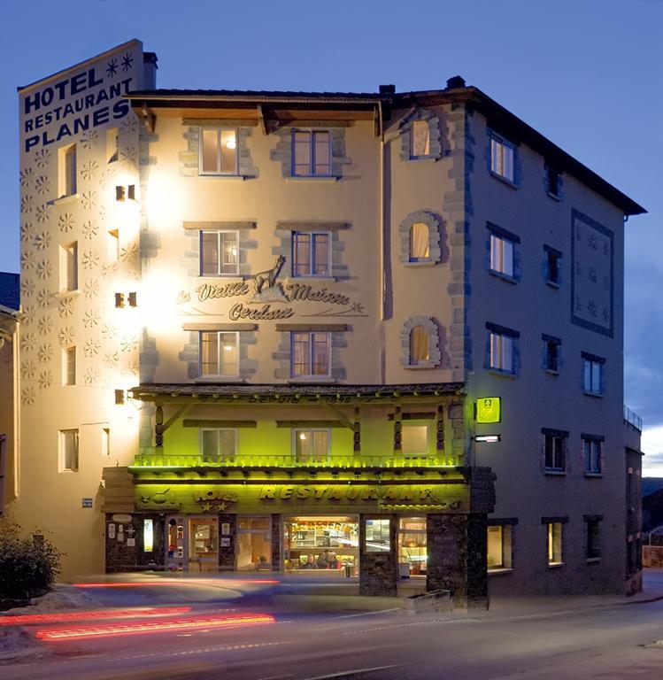 Logis Hotel Restaurant Planes Saillagouse Εξωτερικό φωτογραφία