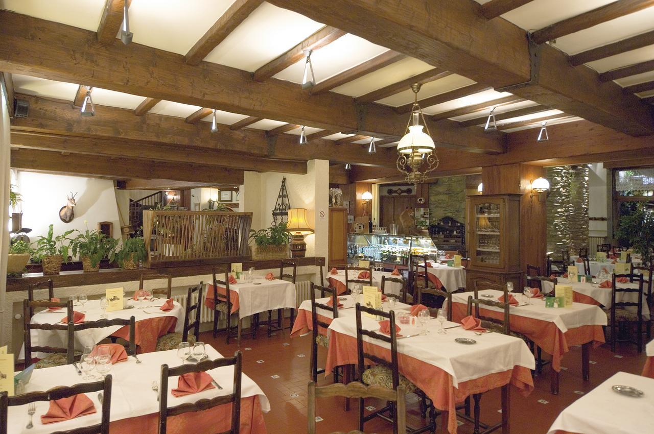 Logis Hotel Restaurant Planes Saillagouse Εξωτερικό φωτογραφία